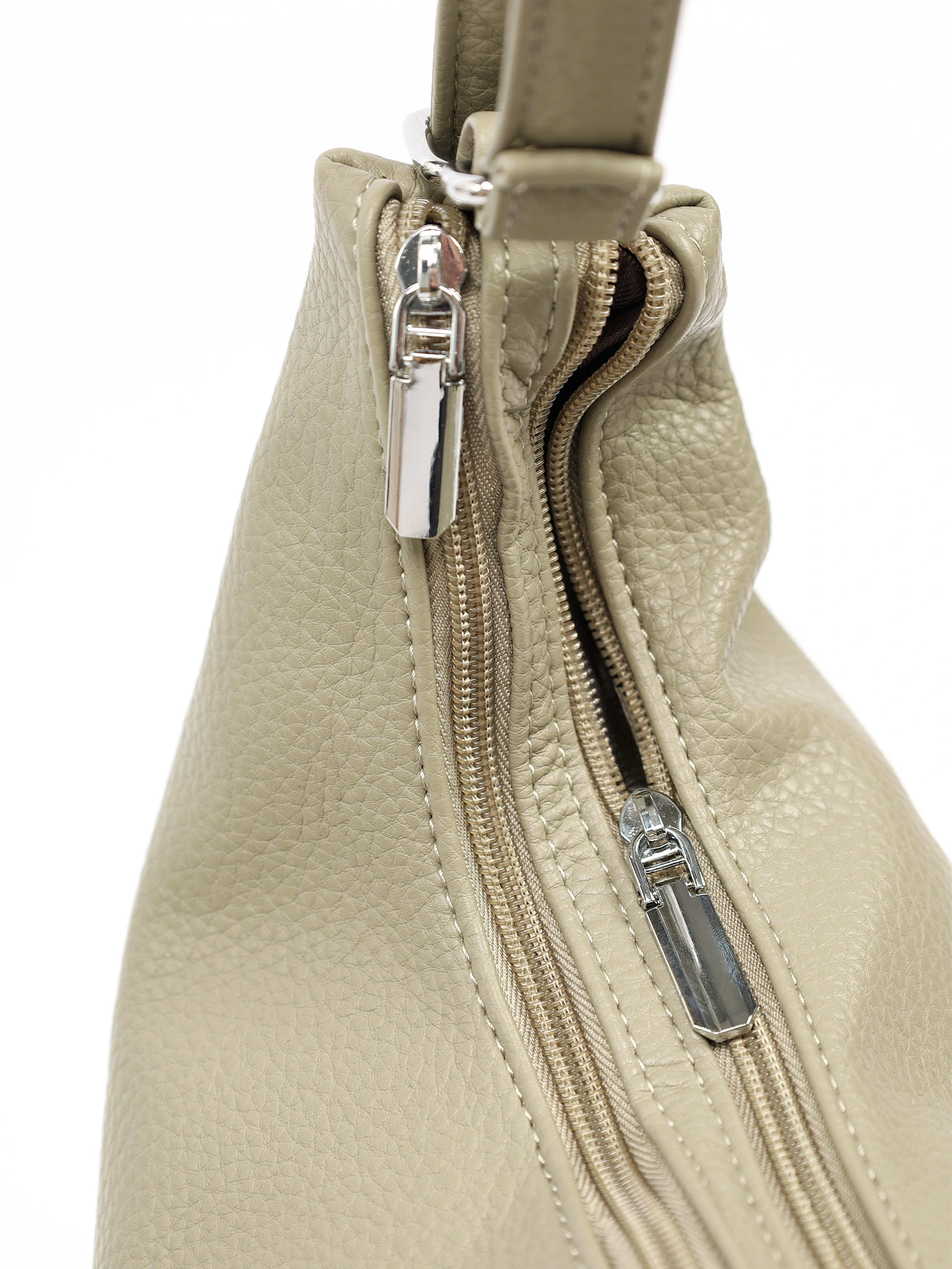 Сумка-шоппер с декоративными пуллерами со стразами в ассортименте